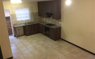 2 Bedroom Flat in Randpark Ridge