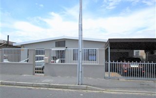 3 Bedroom House in Goodwood Estate