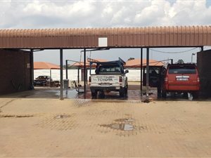 Commercial space in Fairleads