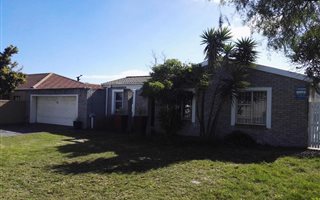 4 Bedroom House in Parklands