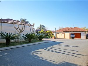 3 Bedroom House in Willowbrook