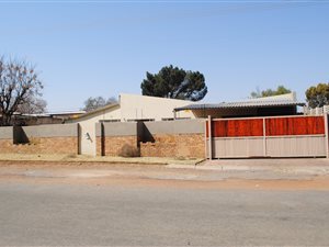 4 Bed House in Riversdale