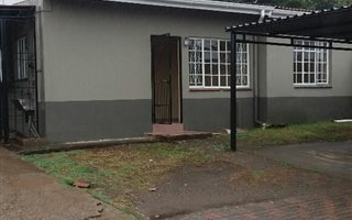 2 Bedroom Garden Cottage in Northdale