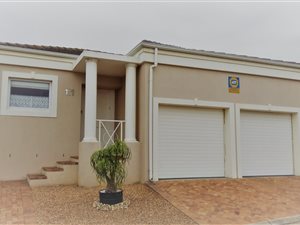 3 Bed Simplex in Somerset Ridge
