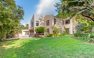 4 Bedroom House in Magaliessig