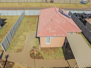 3 Bed House in Thokoza