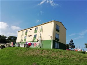 2 Bed Apartment in Newlands East