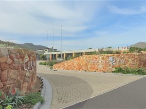 3 Bedroom House in Noordhoek