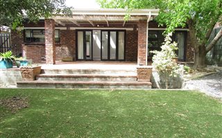 3 Bedroom House in Hout Bay and surrounds