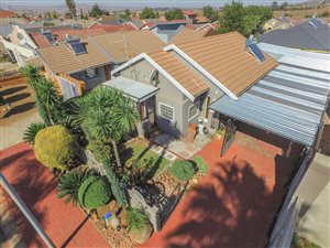 3 Bed House in Lenasia South