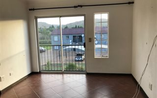 2 Bedroom Apartment in Wilgeheuwel