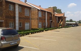 2 Bedroom Apartment in Clarina