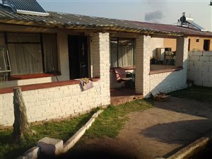 2 Bed House in Eldorado Park