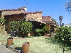 4 Bed House in Glenvista