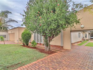 5 Bed House in Lenasia