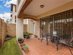 2 Bed Apartment in Midridge Park
