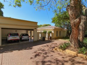 4 Bedroom House in Waterval Estate