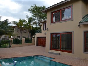 4 Bedroom House in Caribbean Beach Club