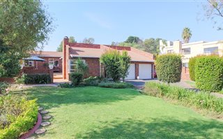 4 Bedroom House in Dowerglen and Ext