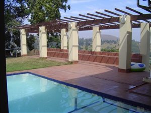 13 Bed House in Drummond