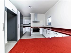 4 Bed Cluster in Craigavon AH
