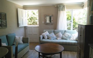 2 Bedroom Apartment in Hout Bay and surrounds