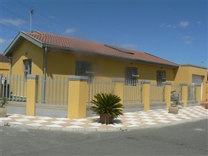 3 Bed House in Highbury