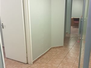 Office space in Clubview