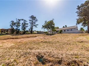 648 m² Land available in Aurora