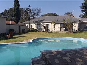 4 Bed House in Westdene