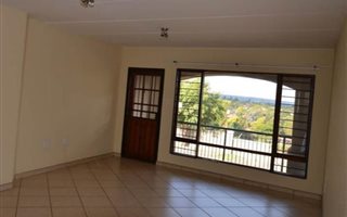 2 Bedroom Townhouse in Meyersdal