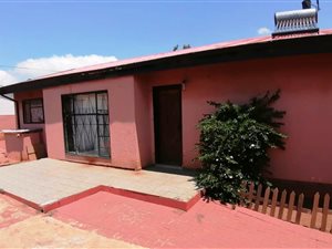 3 Bed House in Eldorado Park