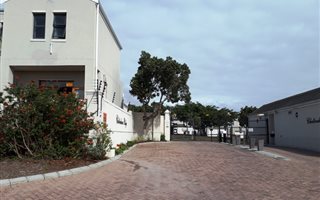 2 Bedroom House in Royal Ascot