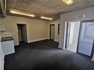 176 m² Industrial space in Maitland