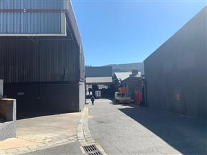 2203 m² Industrial space in Paarl