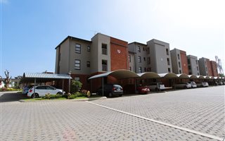 2 Bedroom Townhouse in Edenglen