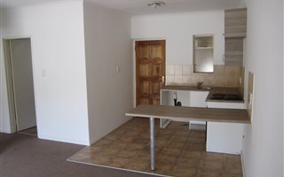 2 Bedroom Apartment in Northcliff