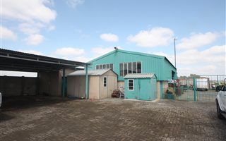 Farm with House in Kaalplaats