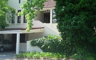 4 Bedroom House in Caledon