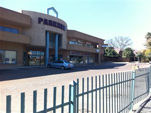 2285 m² Office Space in Witbank Central