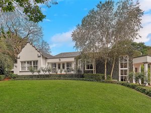 4 Bed House in Dunkeld West