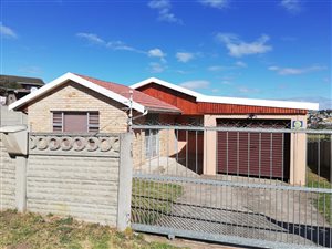 3 Bed House in Pefferville