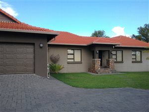 5 Bed House in Emfuleni Golf Estate