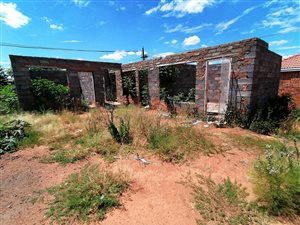 450 m² Land available in Soshanguve