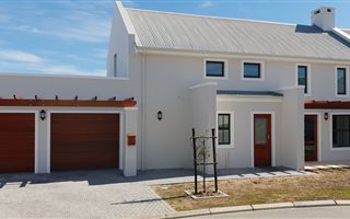 3 Bedroom Townhouse in Graanendal