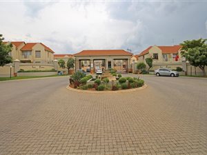 2 Bed Townhouse in Esther Park