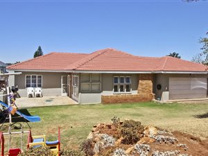 5 Bed House in Emmarentia