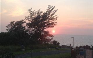 3 Bedroom Apartment in Tinley Manor and surrounds