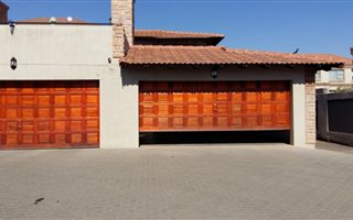 3 Bedroom Apartment in Glen Marais