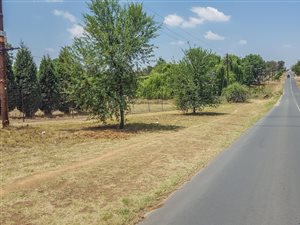 1.3 ha Land available in Beaulieu